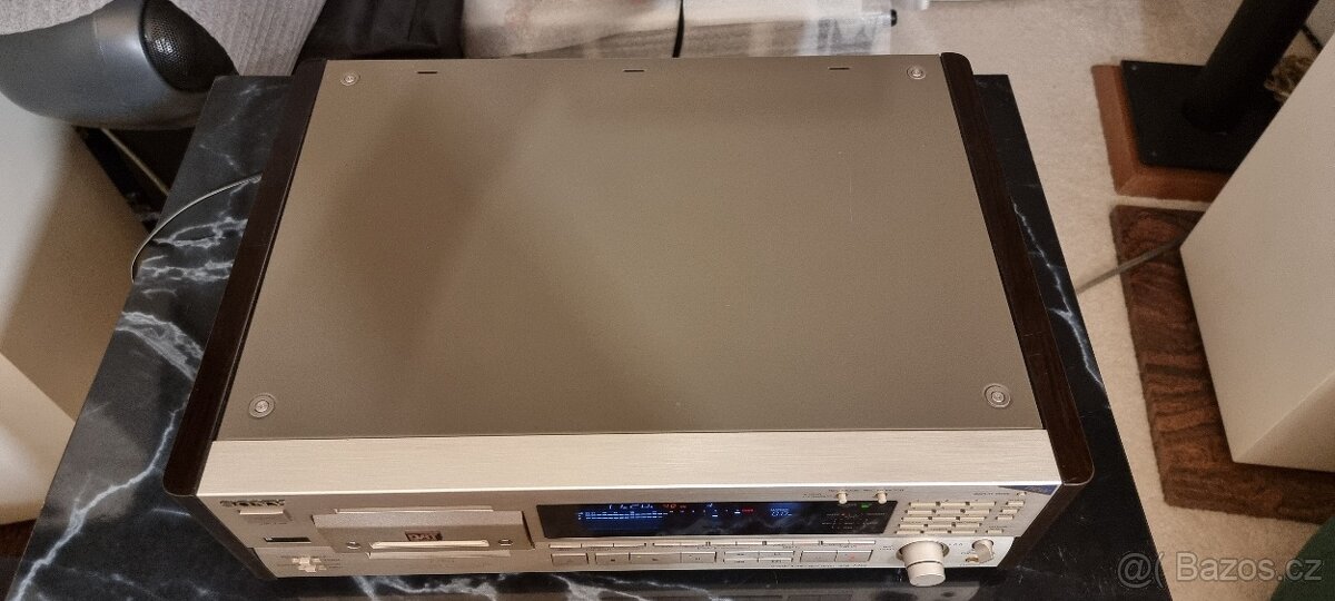 SONY DTC-77ES "Champagne" - 3