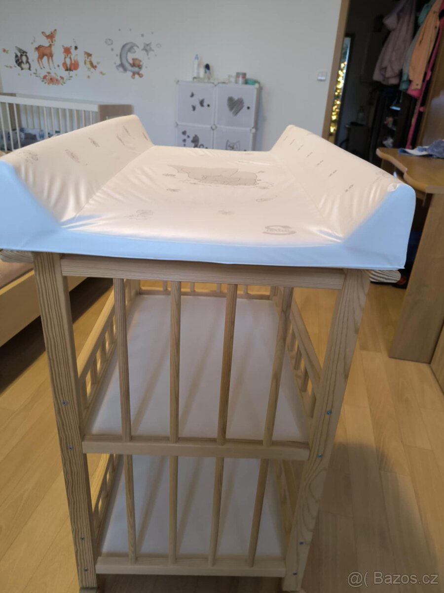 Přebalovací pult - 3