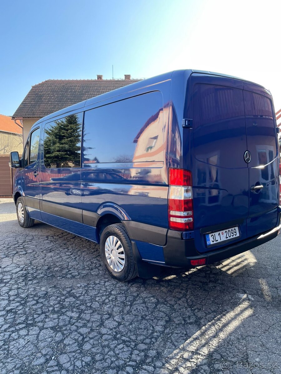Mercedes Sprinter 6 míst - 3