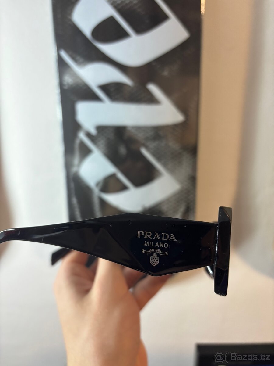 Prada Sluneční brýle černé - 3