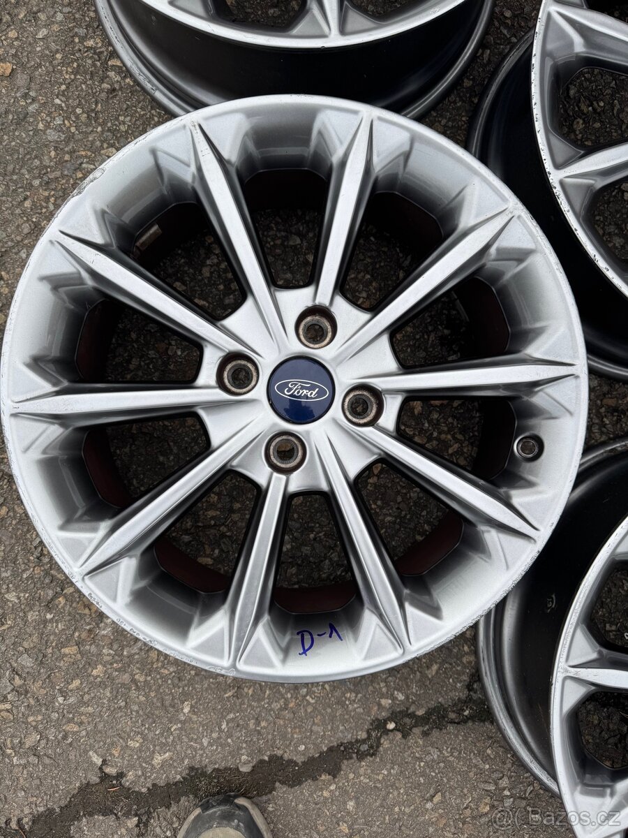 Ford Fiesta mk8, ALU disky 7Jx17 4x108 - 3