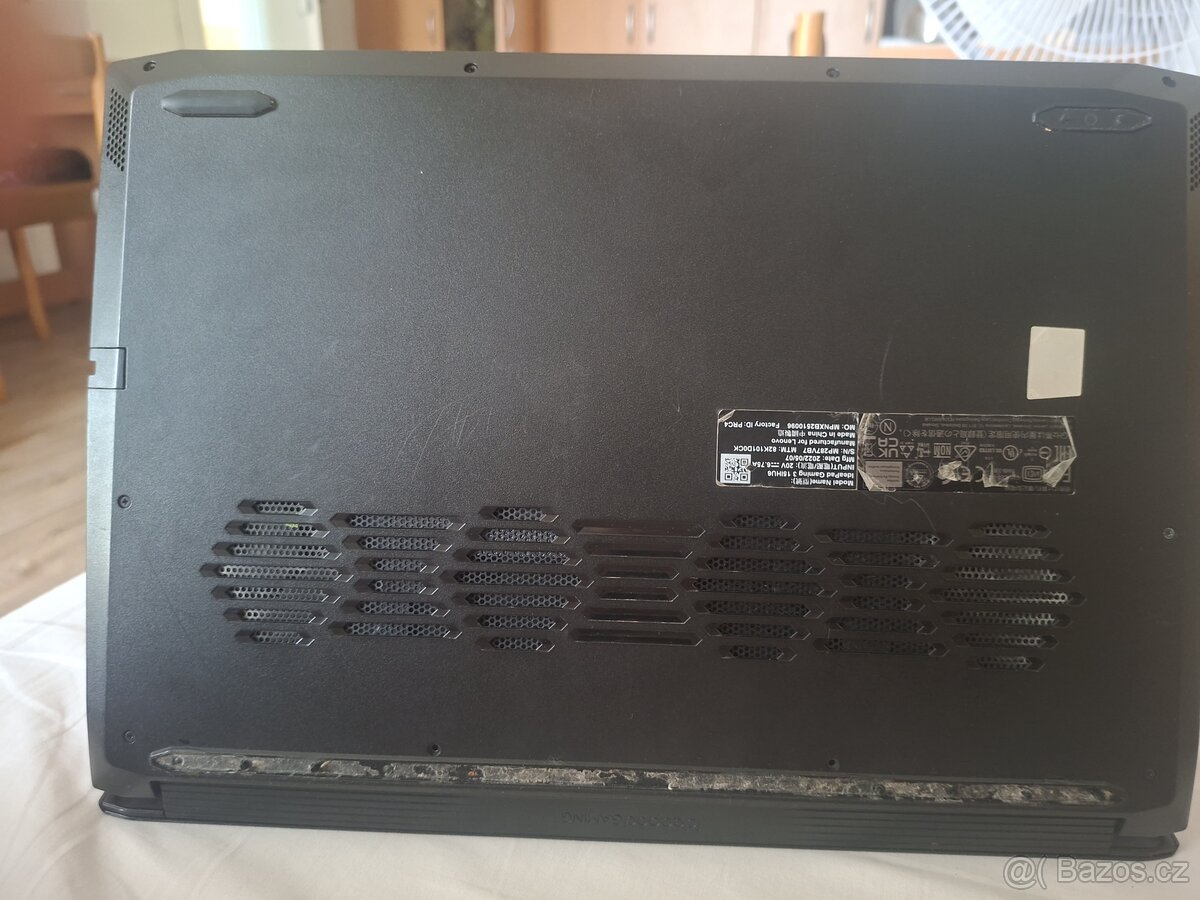 IdeaPad Gaming 3-15IHU6 - 3
