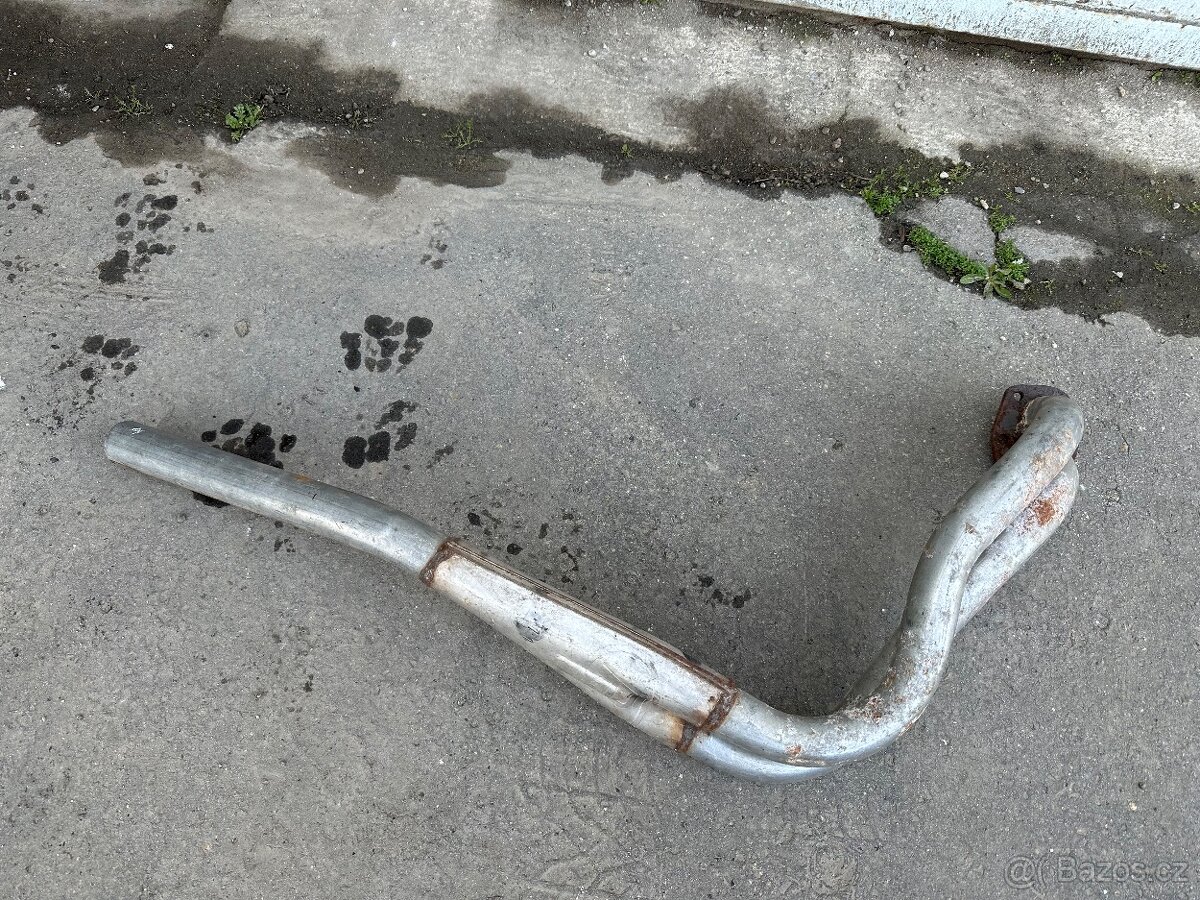Přední díl výfuku Lada - 3