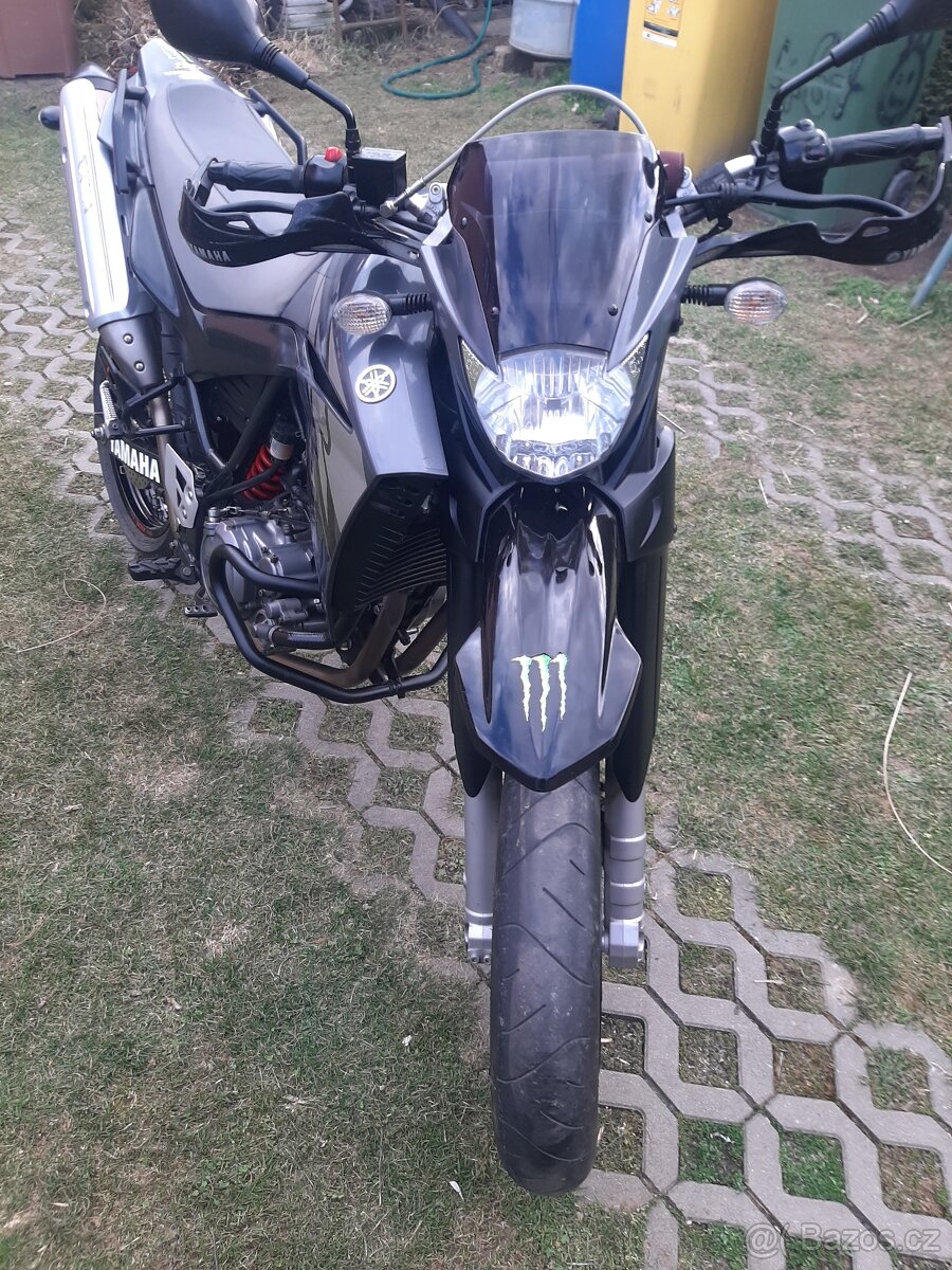 Yamaha xt660x
