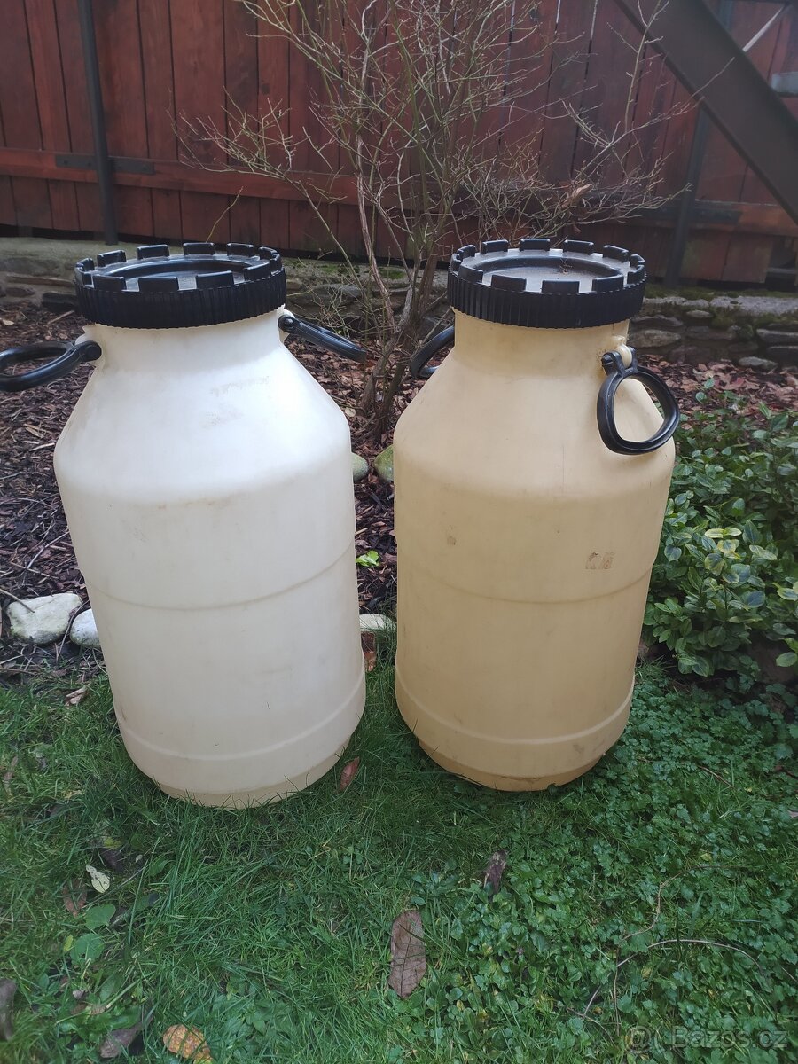 Plastové sudy - 3