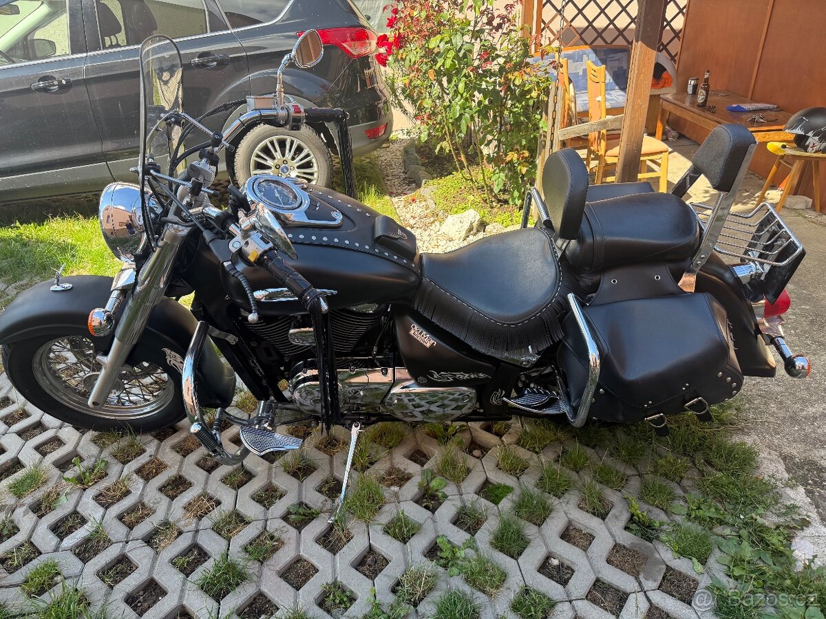 Suzuki intruder vl800 - 3