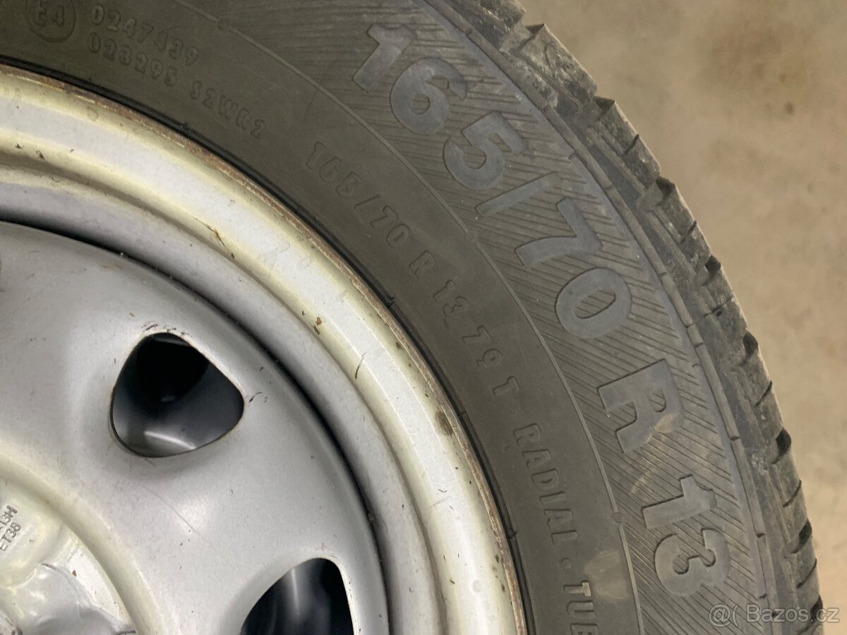 Pneu s plechovými disky R13, letní - 3