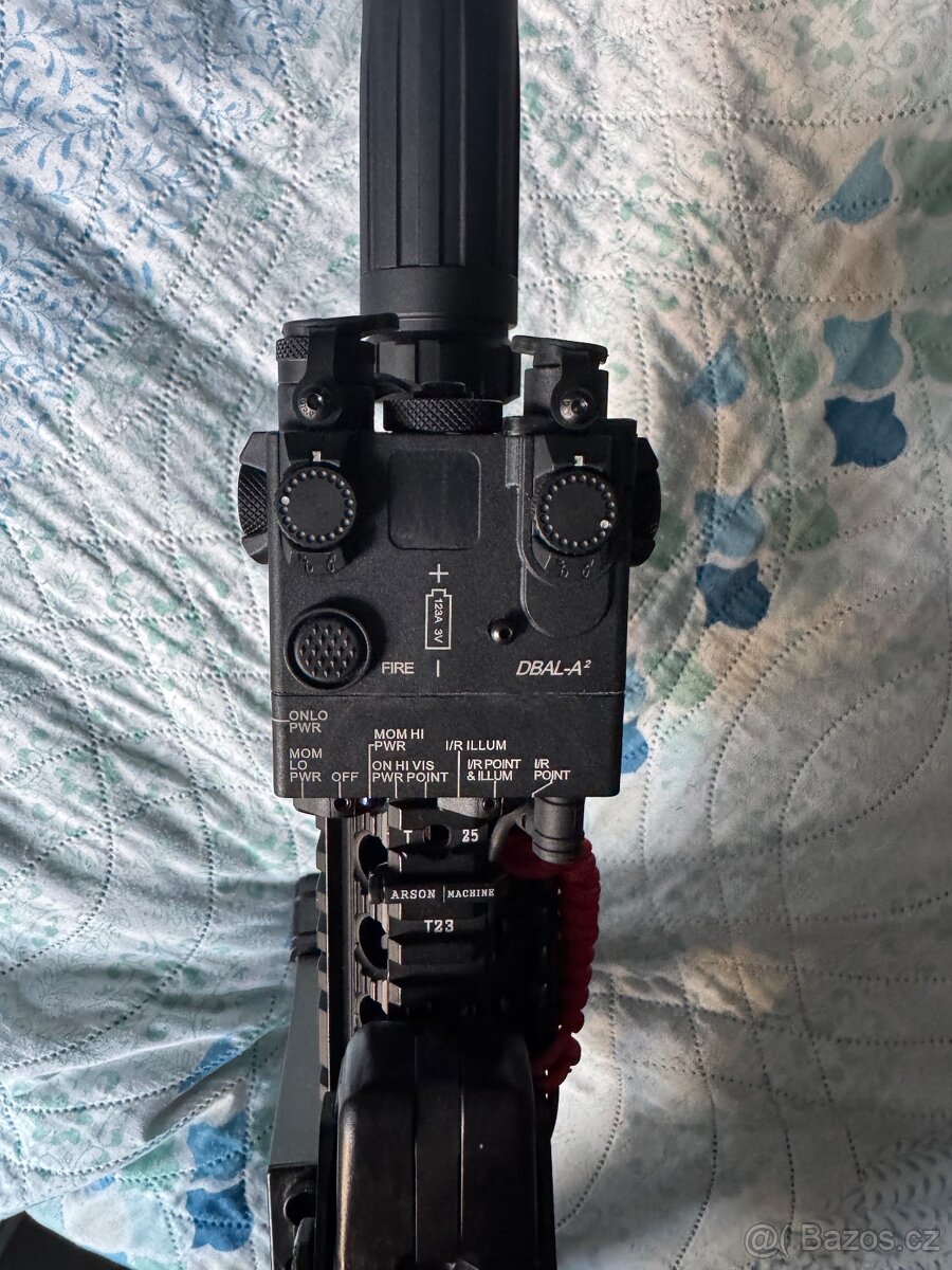 Airsoft M4 elektrická + příslušenství - 3