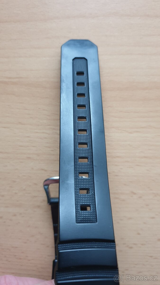 CASIO G-SHOCK AWG-100 - 3