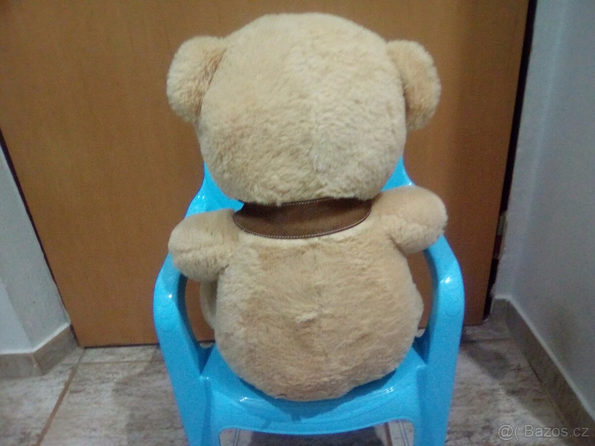 Hnědý plyšový medvídek - 3
