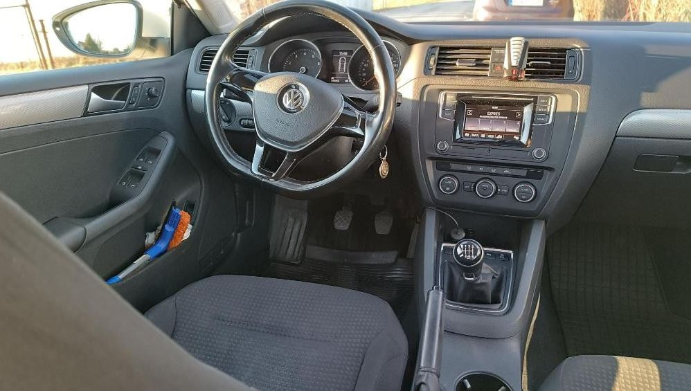 Jetta 1.2 TSI 77kw Benzin Trendline - 3