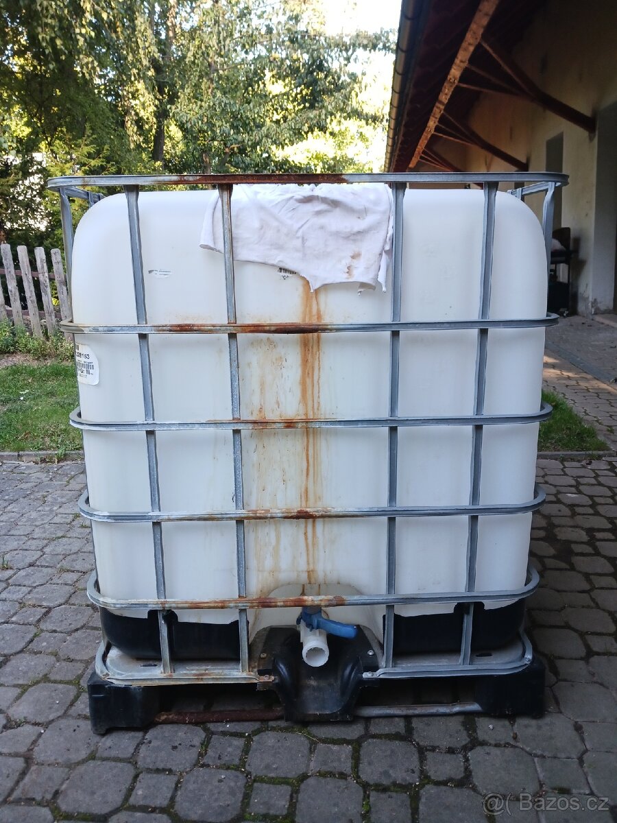 IBC nádrže 1000l - 3