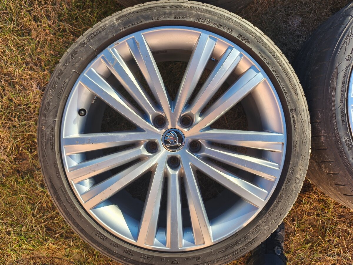 Prodám ALU kola Sirius Škoda R19 - 3