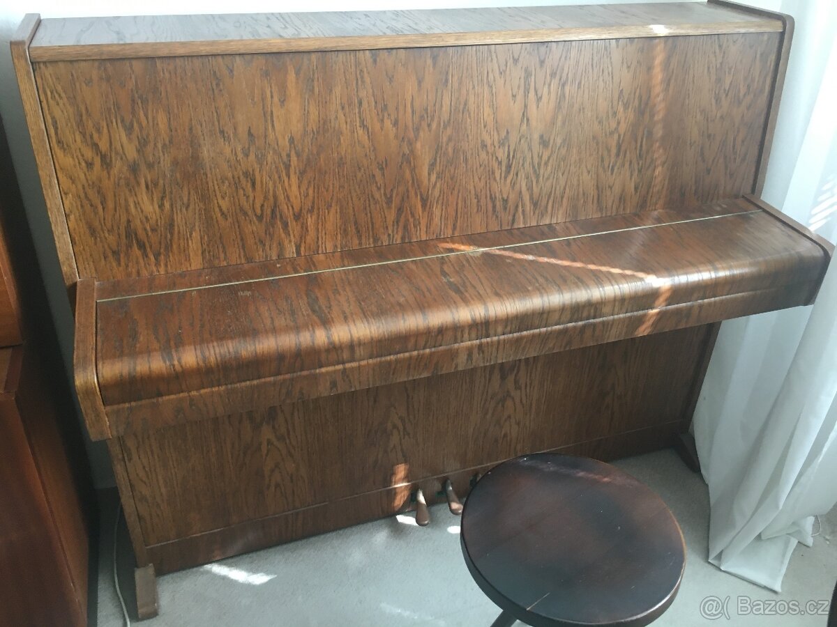 Klavír Weinbach - 3