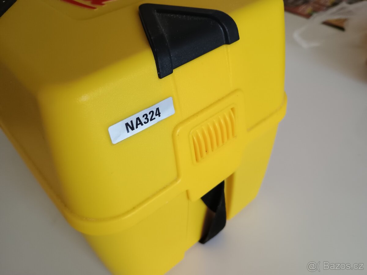 Nivelák Leica NA 324 + teleskopický stativ - 3