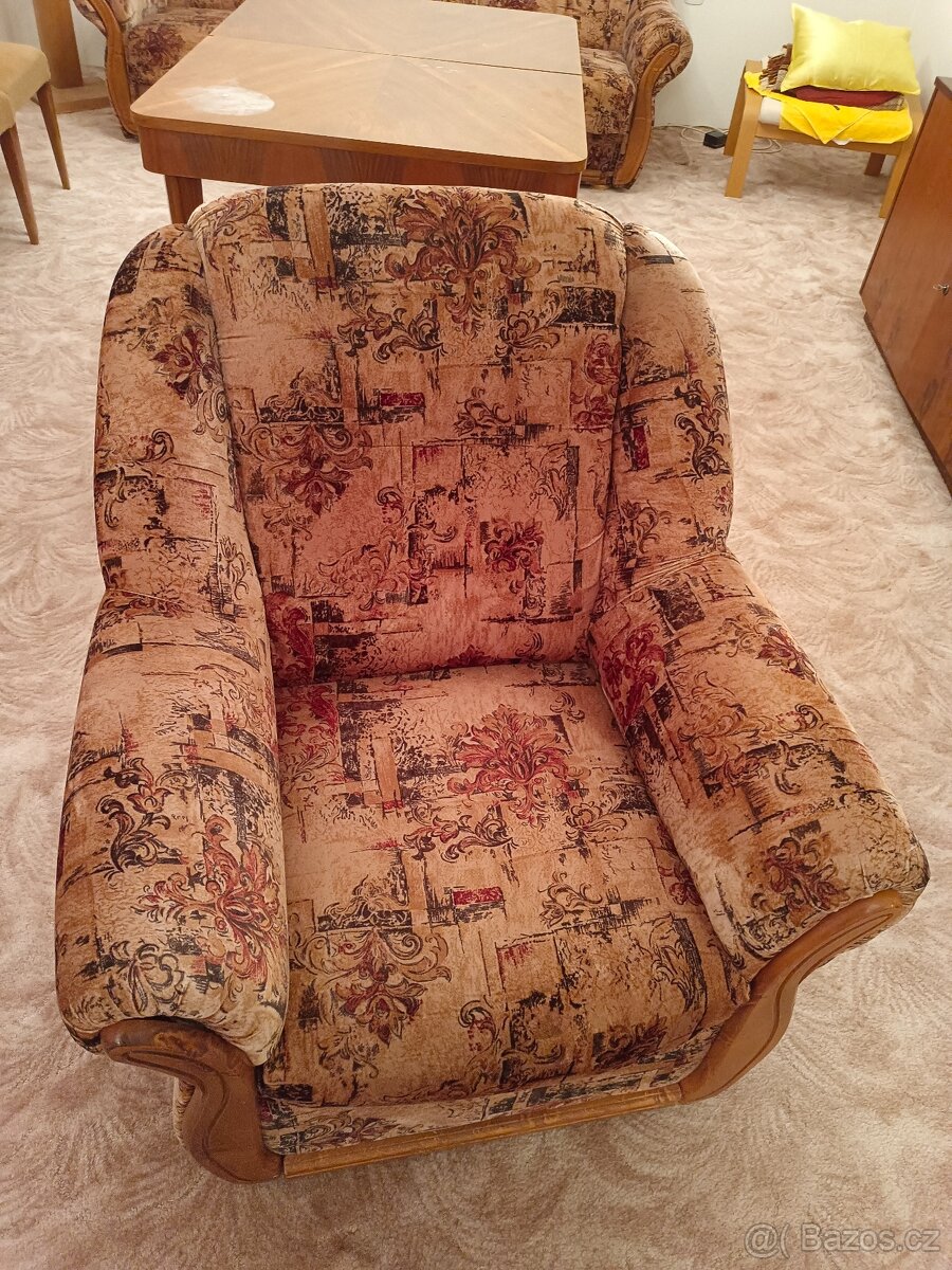 Gauč + 2 křesla - 3