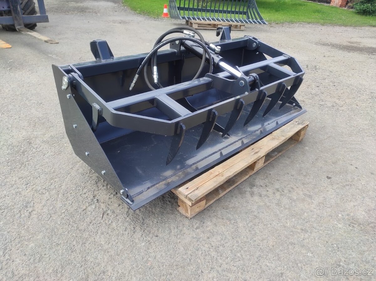 Lopata s přídavným hydraulickým drapákem - přidržovačem - 3