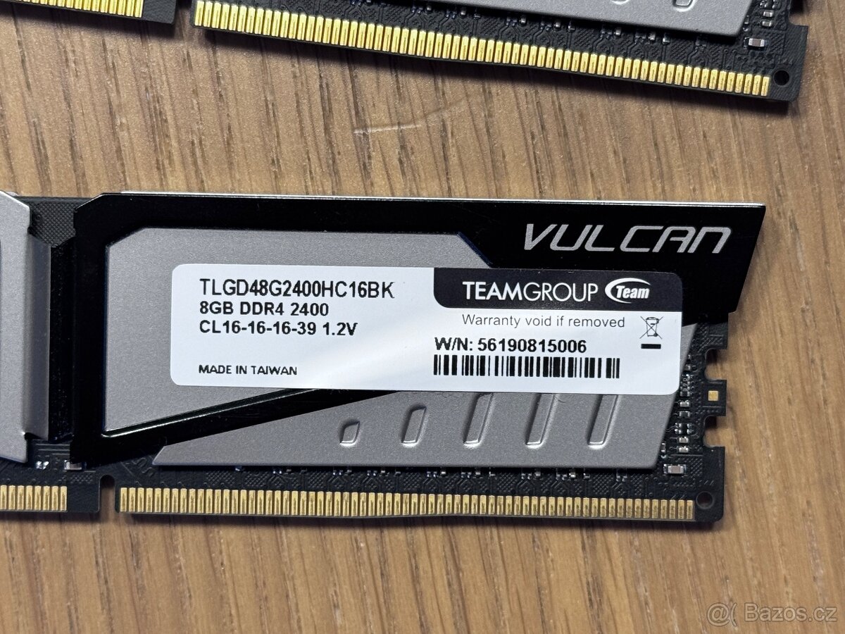 TEAMGroup VULCAN - 16GB DDR4 2400 MHz (2x 8GB) - 3