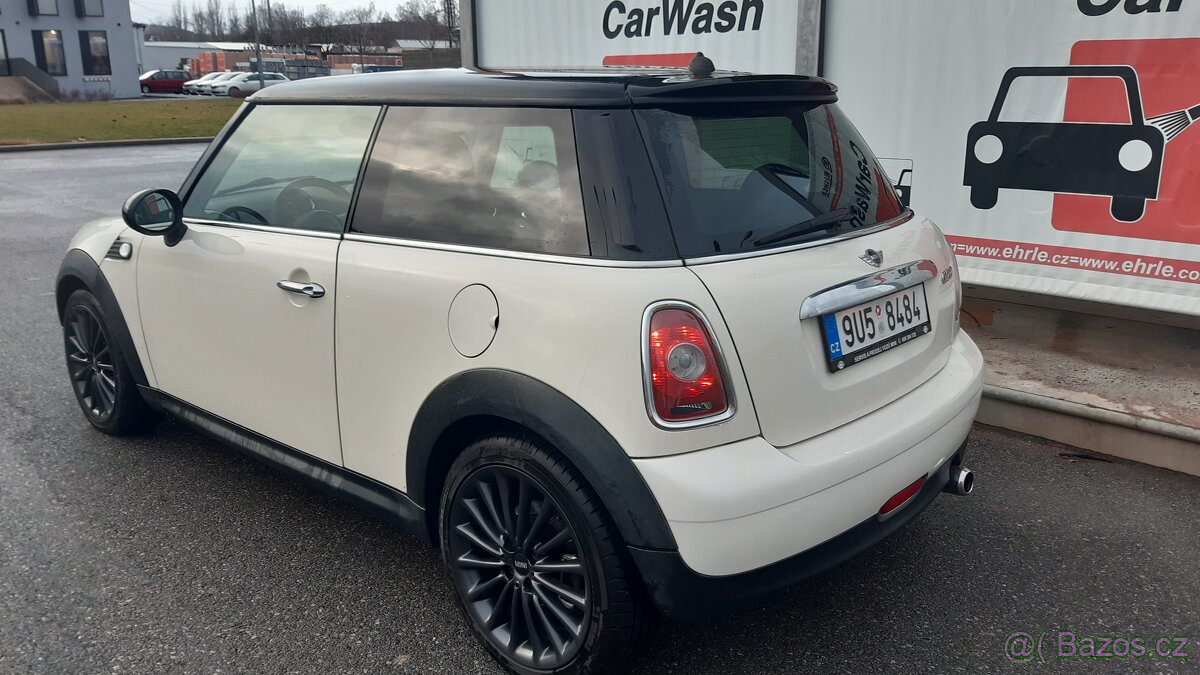 Mini cooper r56 1.6 16v po servisu - 3