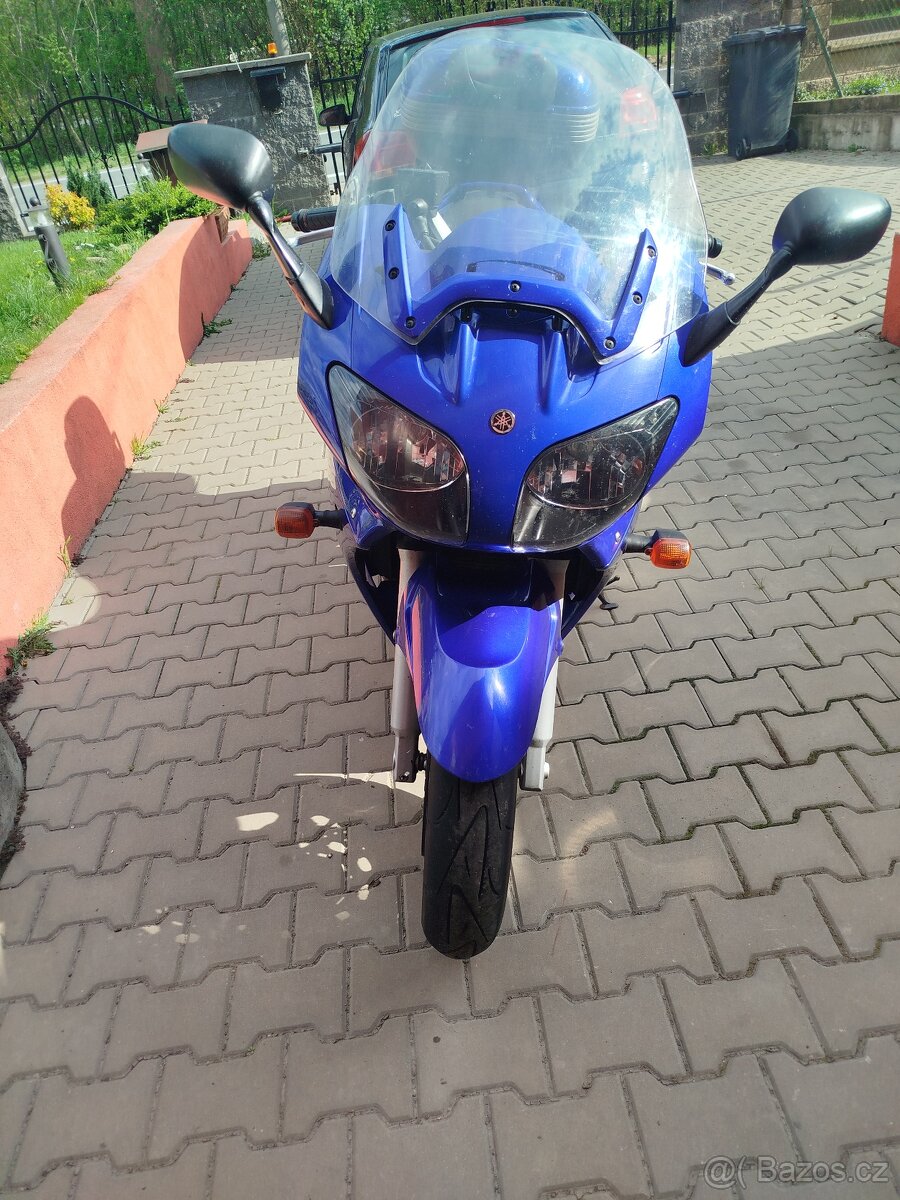 Yamaha FJR 1300 - 3