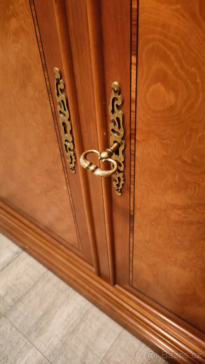 Italská komoda skříňka - 3