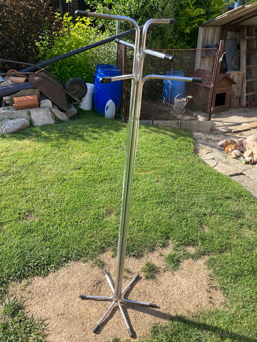 Prodám věšák - 3