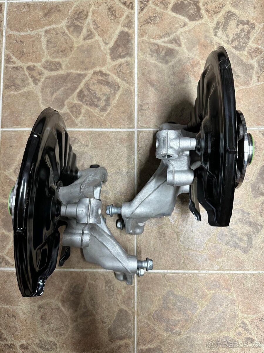 Zadní hlavy kol Kodiaq - 3