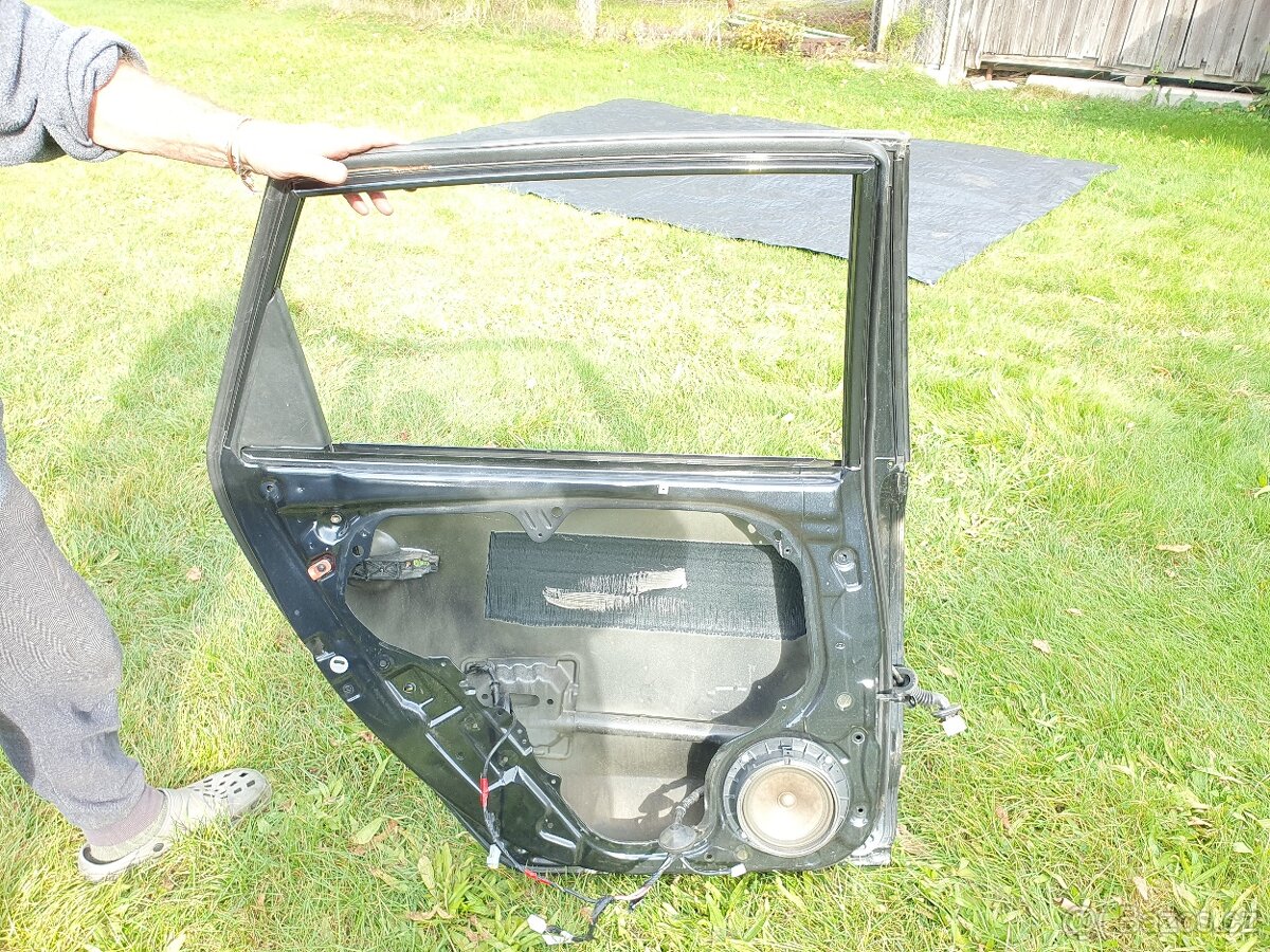 Hyundai i30cw LZ dveře - 3