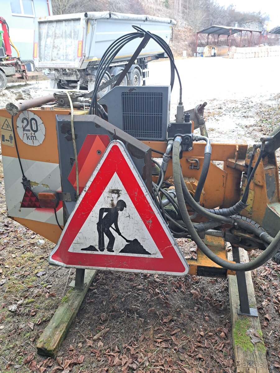 Příkopový mulčovač Ferri XV 60 - 3