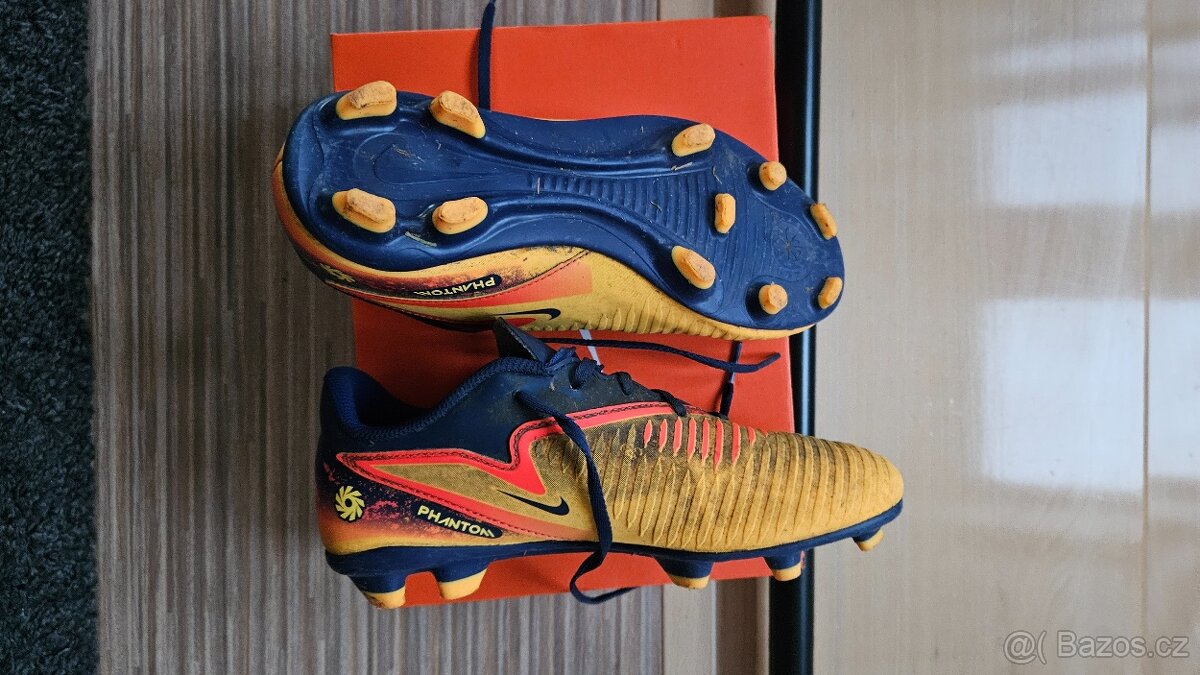 Dětské venkovní kopačky NIKE Phantom vel. 36 - 3
