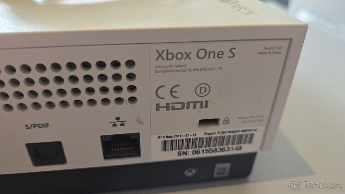 Xbox One S 500GB + Ovladač - 3