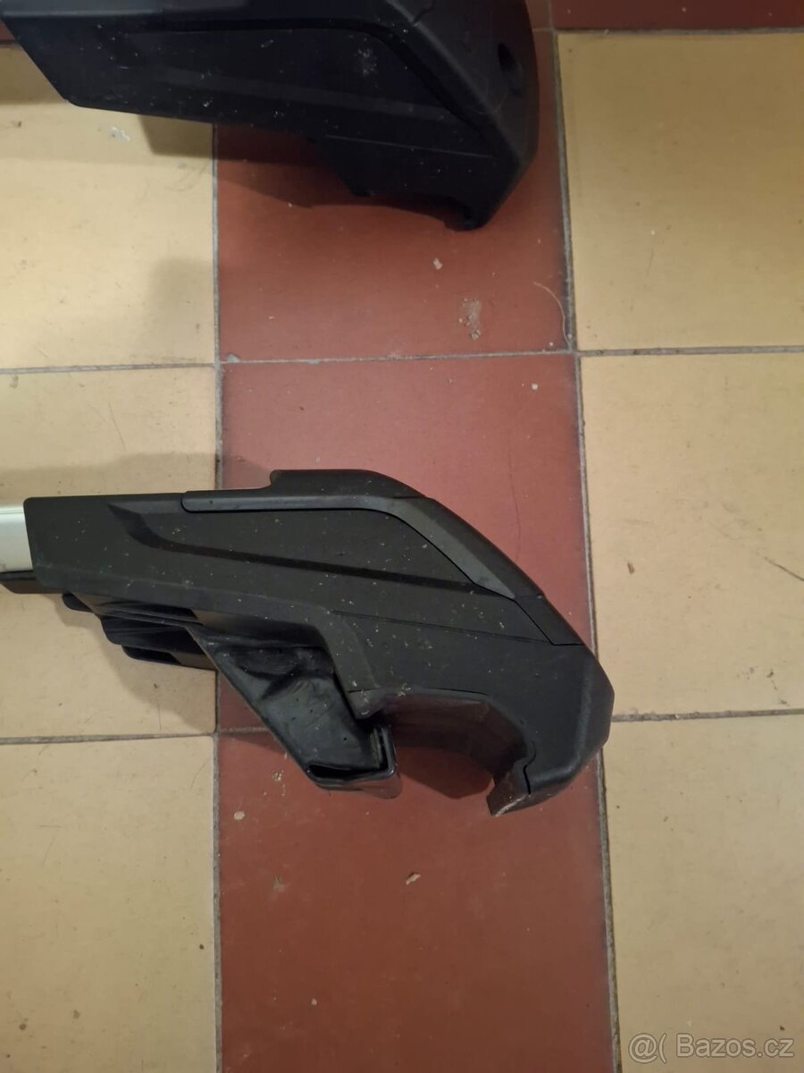 Příčníky na Peugeot 5008 2. generace (2017+) - 3