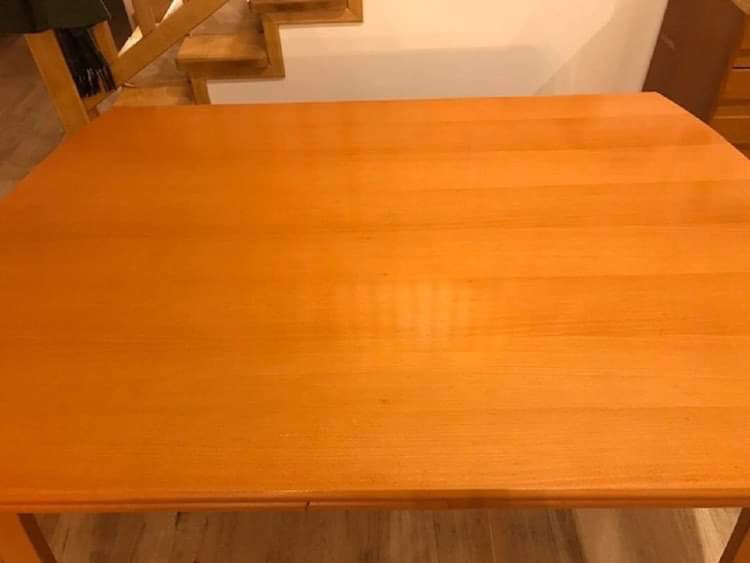 Masivní dřevěný stůl IKEA - 3