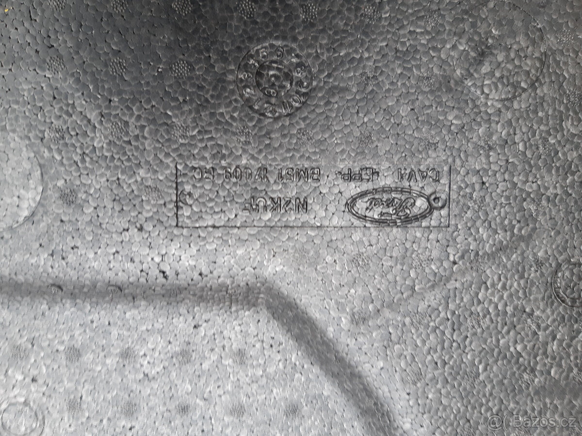 Ford Focus MK3 - vložka prostoru rezervního kola - 3