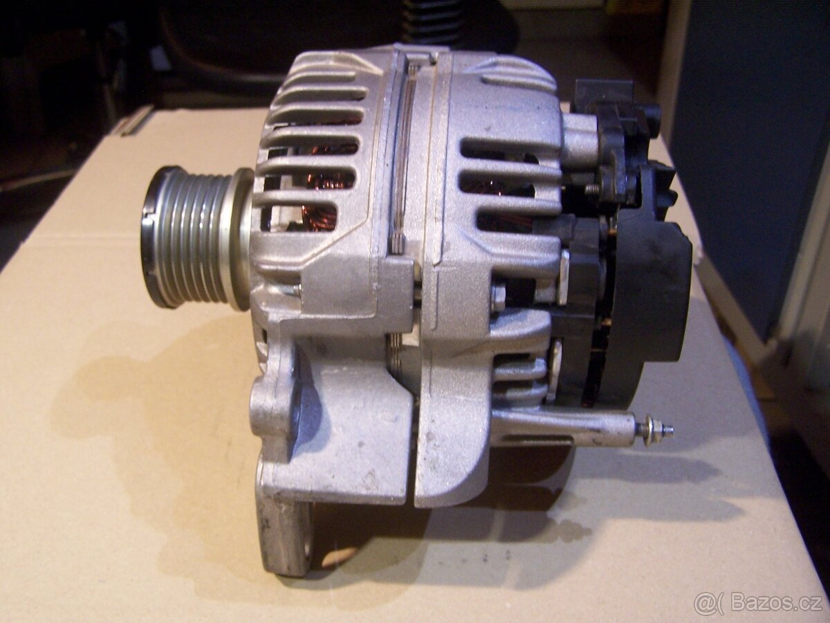 Alternátor Bosch 0 124 315 037 - 3