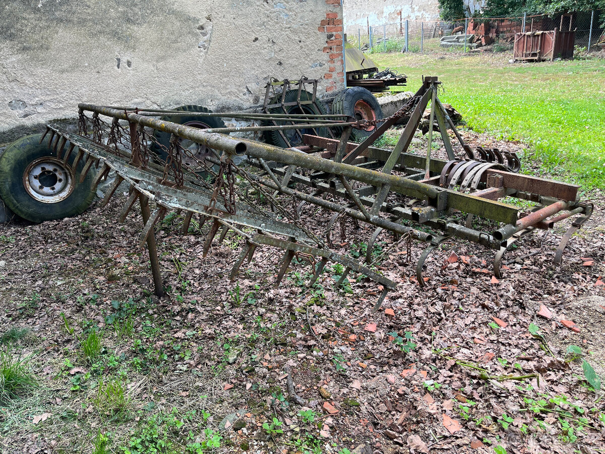 Kultivátor + brány - 3