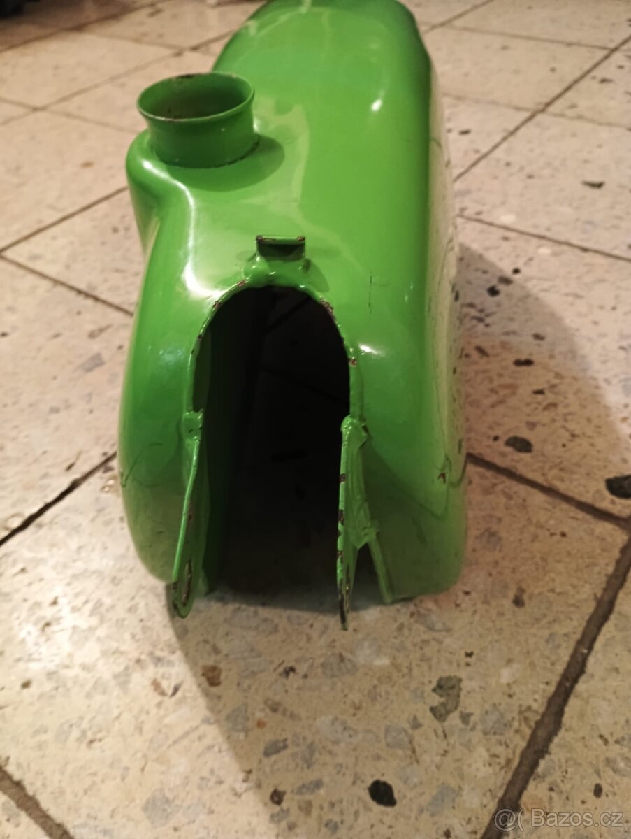 Prodám nádrž na pionýra - 3