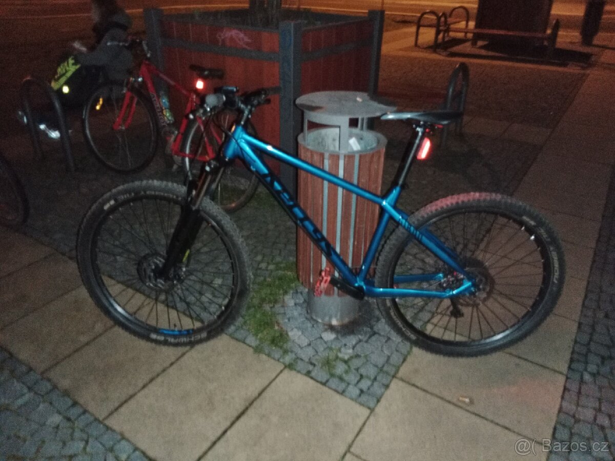 Horské kolo, kellys gibon 29, rám L - 3