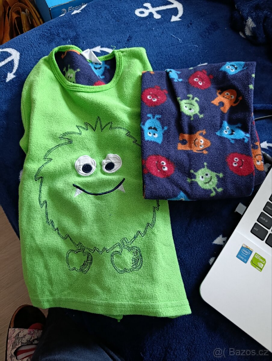 Pyžama flees 98/104 a 4/5 let - 3