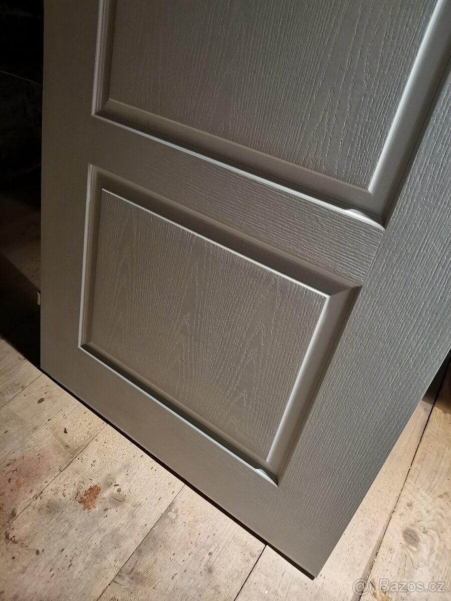 Bílé interiérové L 90 - 3