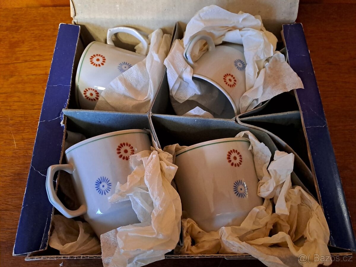 4x hrneček Severní Korea, značeno DPRK - 3