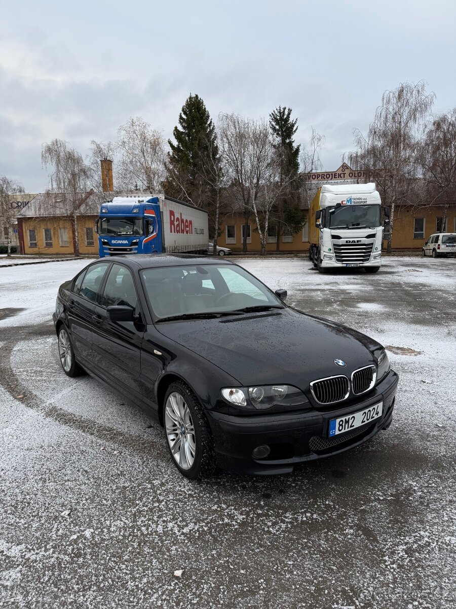 BMW E46 330XI - 3