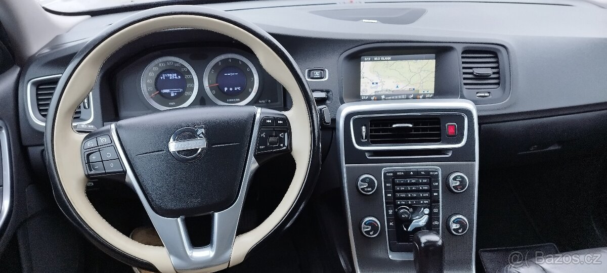 VOLVO -S60 -T6 -AWD - 3