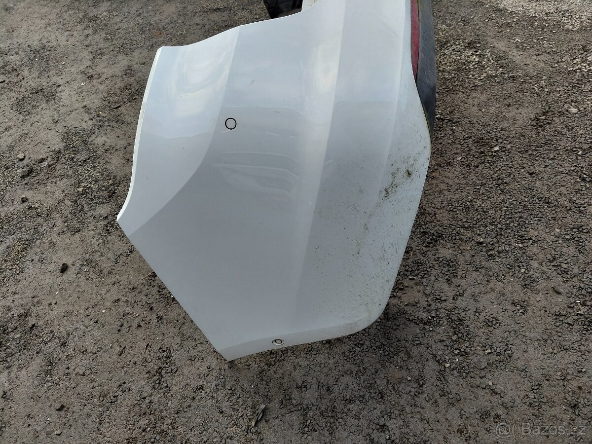 Díly zadní část Astra K - combi - Y40R - 3