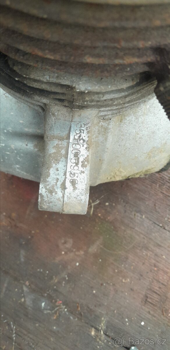 Prodám motor jawa 250/353 pulbuben - 3