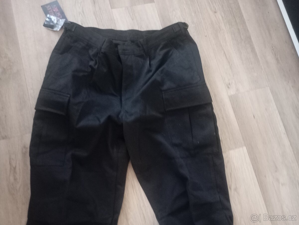 pevné černé kalhoty pro ochranku L - 3