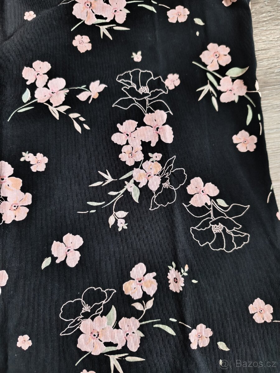 Černé tričko Clockhouse - M - 3