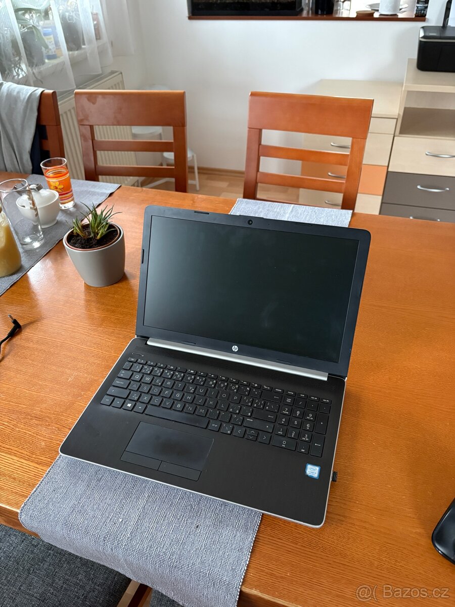 Notebook HP 15,6” / Intel Core i5 / 480GB SSD / nabíječka - 3