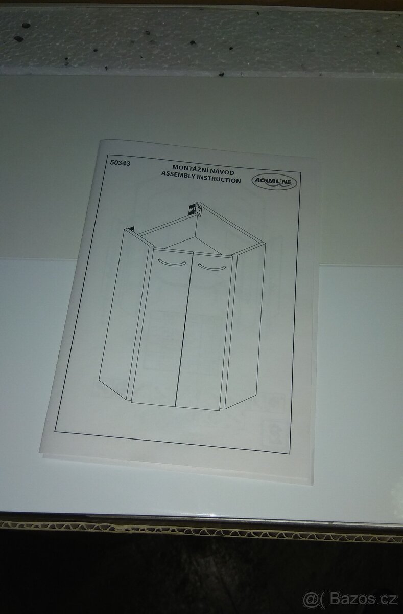 Rohová skříňka pod umyvadlo - 3