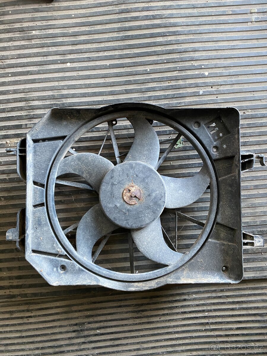 Ford Escort - chladič + sahara - 3